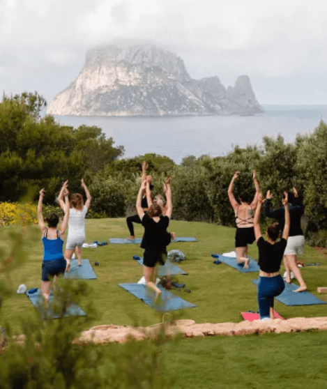 Mindful Pilates (Petunia Ibiza)